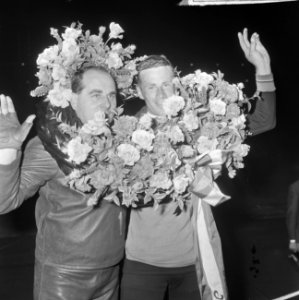 Wielerkampioenschappen van Nederland, Jaap Oudkerk (rechts) kampioen achter de m, Bestanddeelnr 918-0427