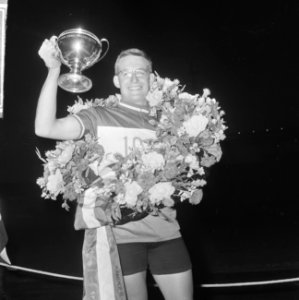 Wielerkampioenschappen van Nederland, Jan Janssen kampioen amateur sprint hier m, Bestanddeelnr 918-0428