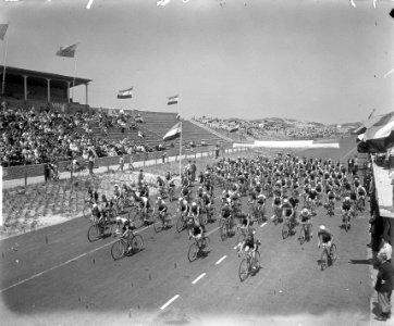 Wielerkampioenschappen van Nederland amateurs circuit Zandvoort Start, Bestanddeelnr 904-0574