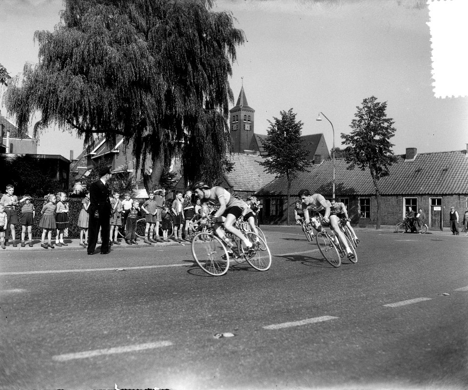 Wielerclubkampioenschap van Nederland in Wijk bij Duurstede. Ploeg wielerverenig, Bestanddeelnr 907-3396