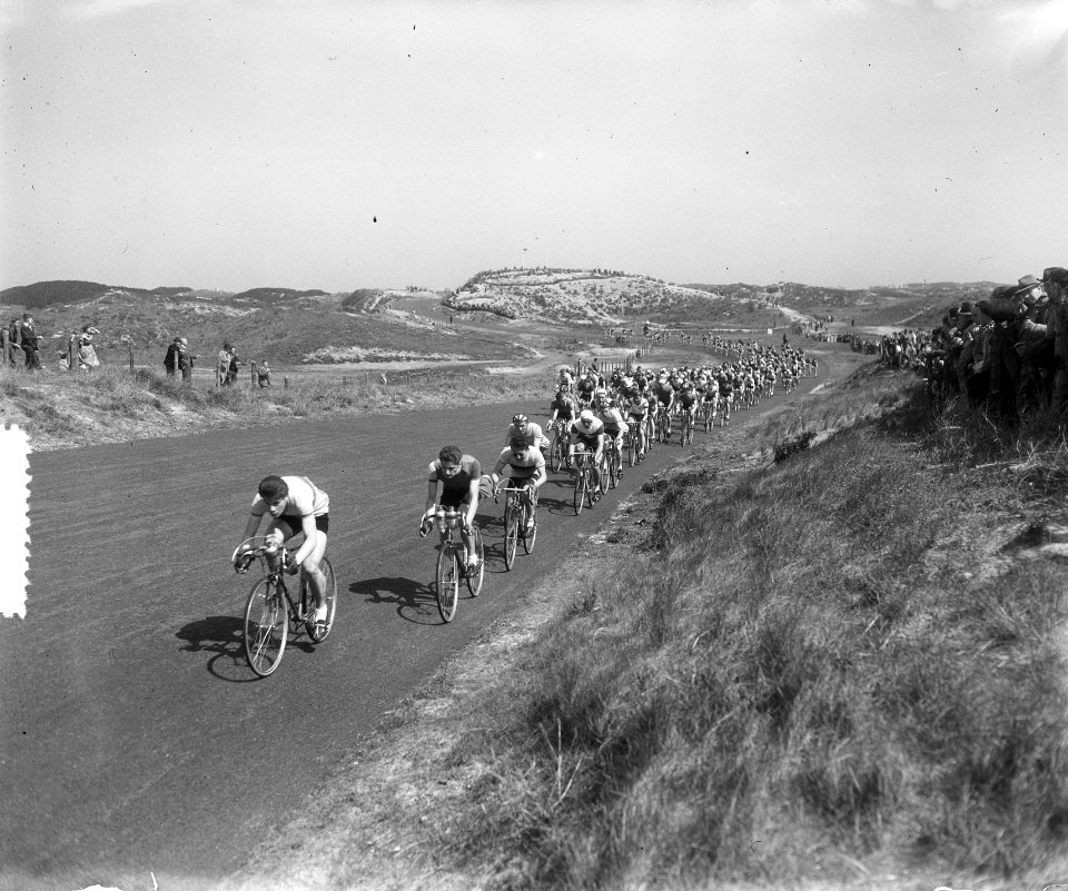 Wielerfestijn op Circuit van Zandvoort ter gelegenheid van KNWU-jubileum, Bestanddeelnr 905-6998