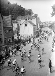 Wielerkamp op de weg 1947 Cauberg, Bestanddeelnr 902-2323