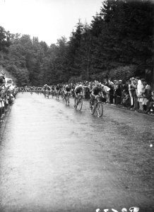 Wielerkamp op de weg 1947 Cauberg, Bestanddeelnr 902-2326