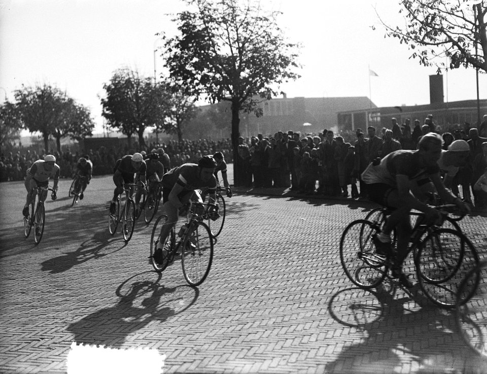 Wielerronde Markthallen, Bestanddeelnr 906-0280