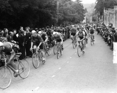 Wielerkamp Valkenburg. Profs op Cauberg, Bestanddeelnr 903-4390