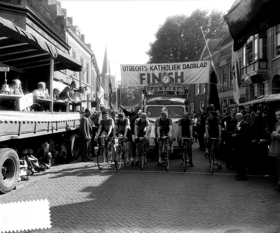 Wielerclubkampioenschap van Nederland te Wijk bij Duurstede, de ploeg DTS, Bestanddeelnr 907-3403