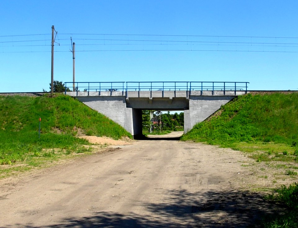 Wiadukt magitrali węglowej nad ul Kapliczną Bydg 2010