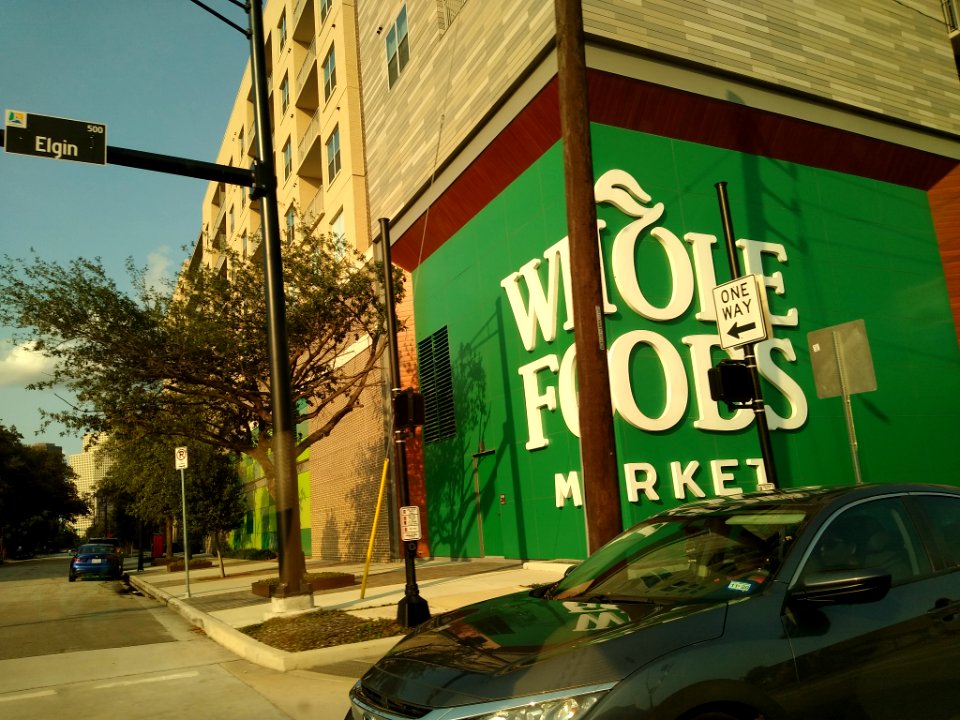 WholeFoodsMidtownHouston2