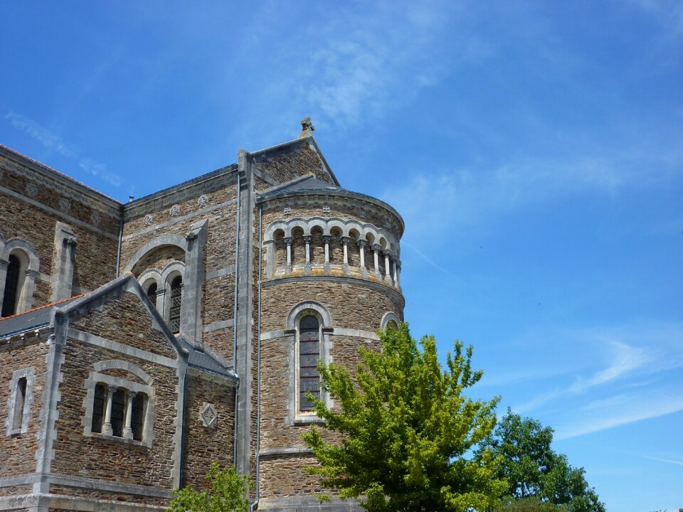 Tourist religious architecture