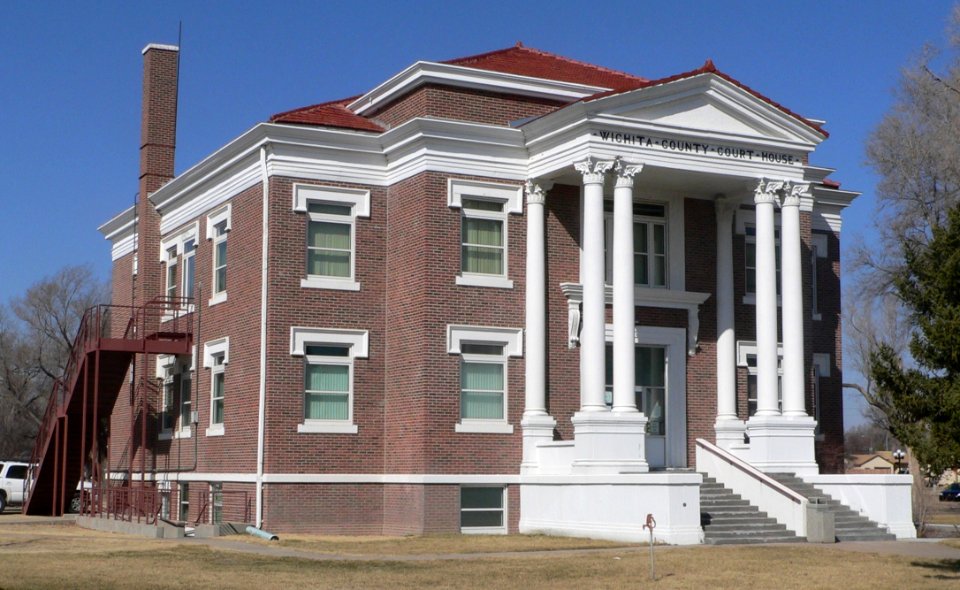 Wichita County, Kansas courthouse from SE 1
