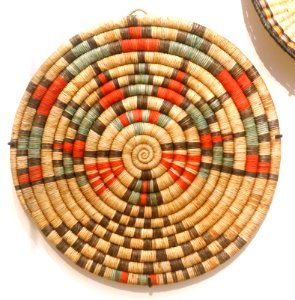 Wicker plaque, Hopi, 1901 - Ethnological Museum, Berlin - DSC01077