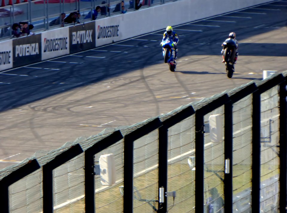 Wheelie at Suzuka Fan Thanksgiving Day 2015