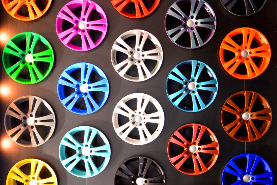 Wheel trim at IAA 2015. Spielvogel