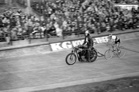 Wielrennen, Grote Prijs van Amsterdam. Guillermo Timoner wereldkampioen stayere, Bestanddeelnr 919-2814
