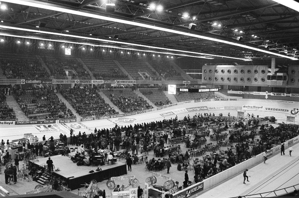 Wielerzesdaagse, Ahoyhal, Rotterdam overzicht, Bestanddeelnr 924-1809