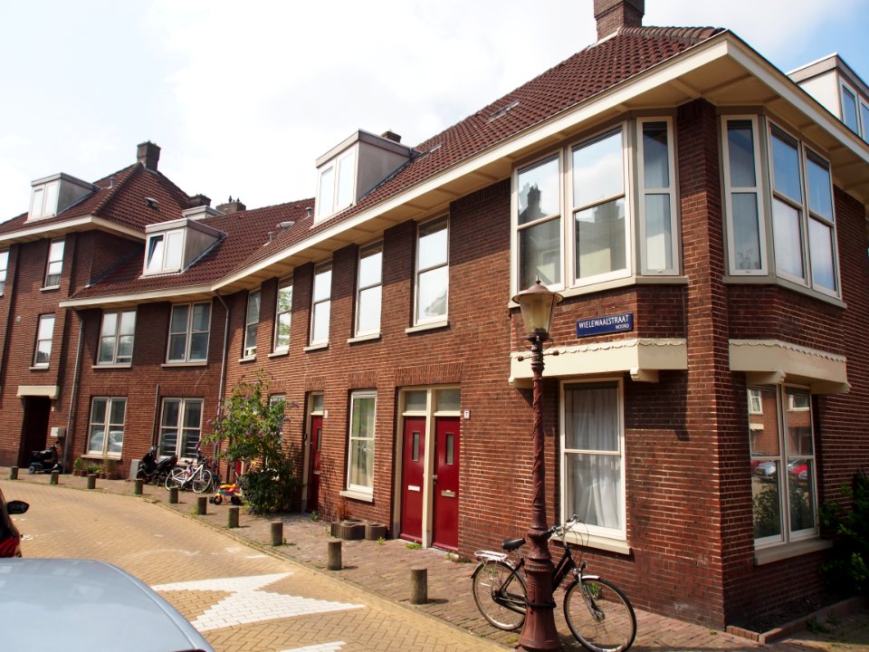 Wielewaalstraat hoek Koekoeksplein pic1