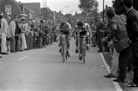 Wielrennen Acht van Chaam, Bestanddeelnr 923-6930