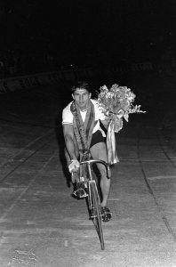 Wielrennen, Grote Prijs van Amsterdam, de Russische wereldkampioen sprint Omar P, Bestanddeelnr 919-2812