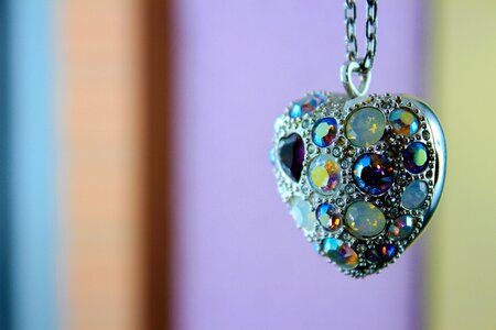 Necklace sparkling stones glass blocks