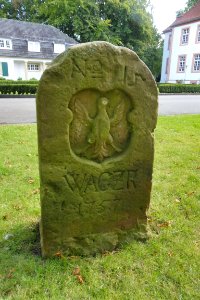 Wiedenbrück - Amtshaus - Grenzstein 15, Rietberger Seite