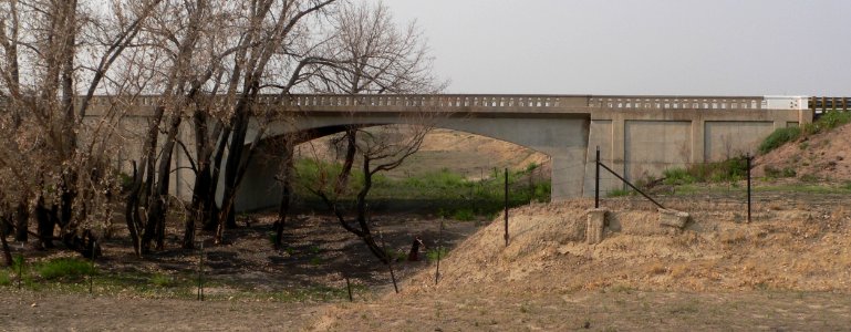 West Plum Bush Creek bridge (Last Chance, CO) from S 2