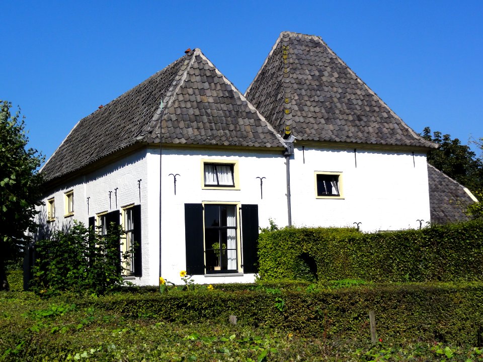 Weurt (Beuningen) Rijksmonument 9553 Pastoor van der Marckstraat 1