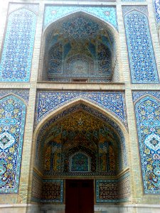 West portico of Al-Mahruq Mosque - Tiling 05 photo