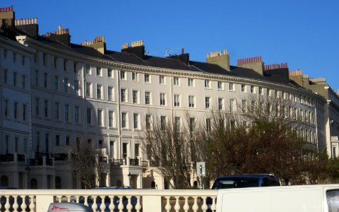 West Side of Adelaide Crescent, Kingsway, Hove (NHLE Code 1187537) (January 2017) (9)