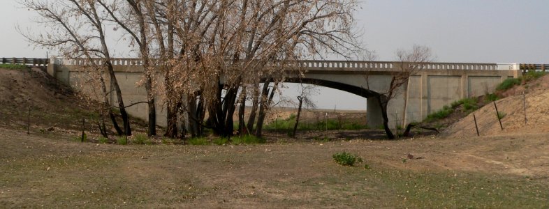 West Plum Bush Creek bridge (Last Chance, CO) from S 1