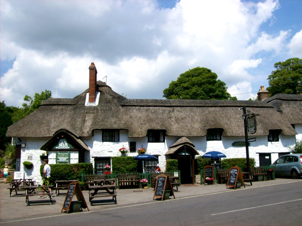 West Lulworth, the Castle Inn