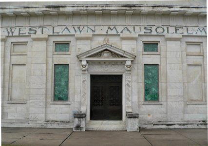 West Lawn Mausoleum Omaha entrance