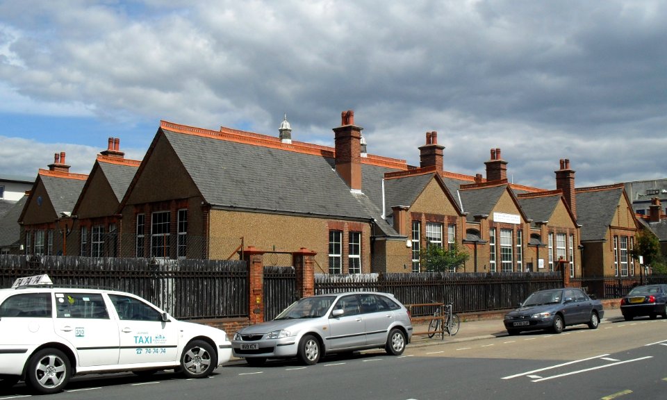 West Hove Junior School, Portland Road, Aldrington (August 2010)