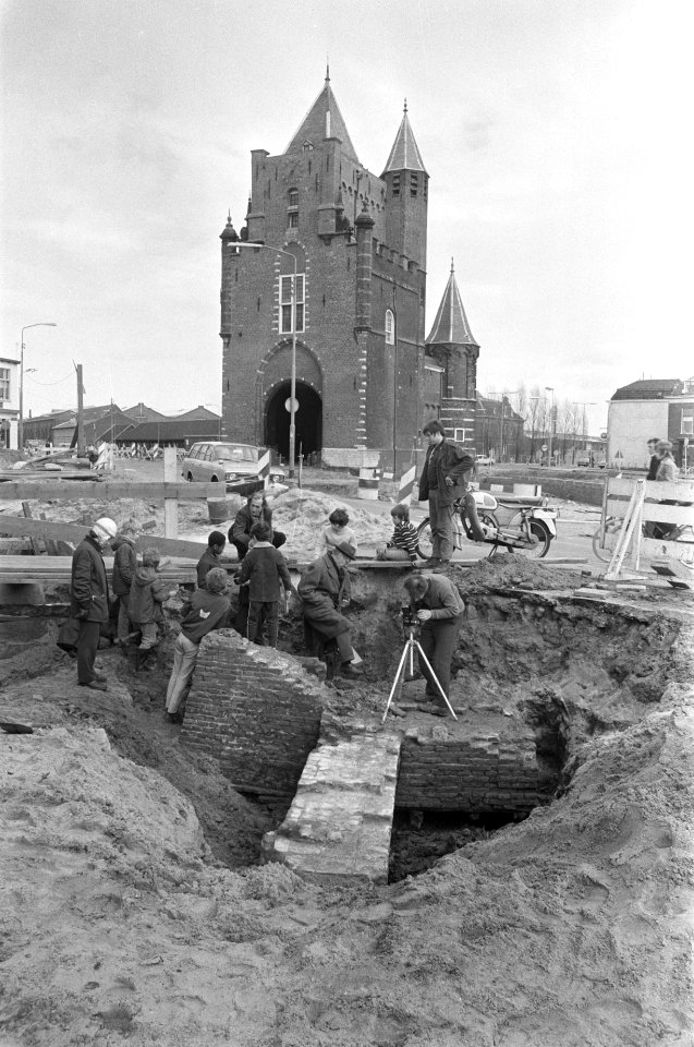 Werkzaamheden bij Amsterdamse Poort in Haarlem in verband met aanleg rotonde, op, Bestanddeelnr 925-5164