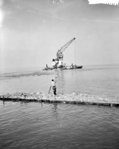 Werkzaamheden Deltaplan bij Hellevoetsluis, Bestanddeelnr 908-4347