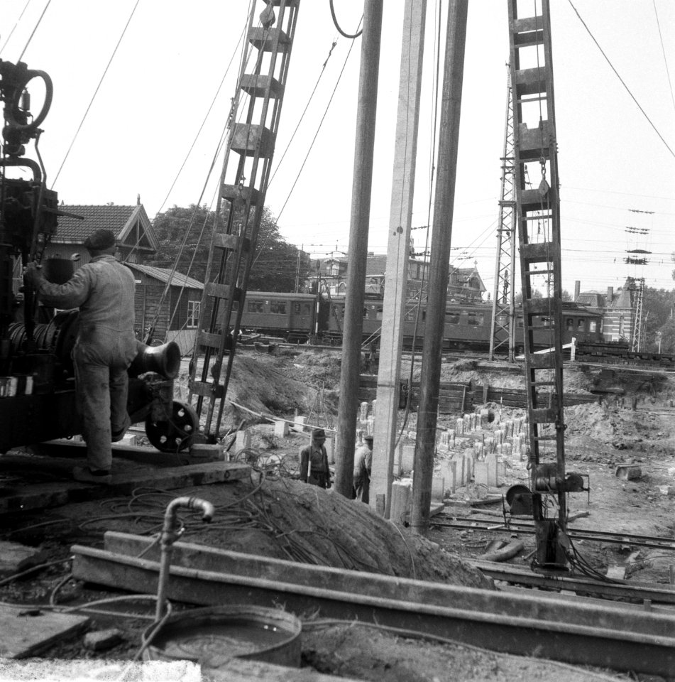 Werkzaamheden aan tunnel in Leiden, Bestanddeelnr 903-5778