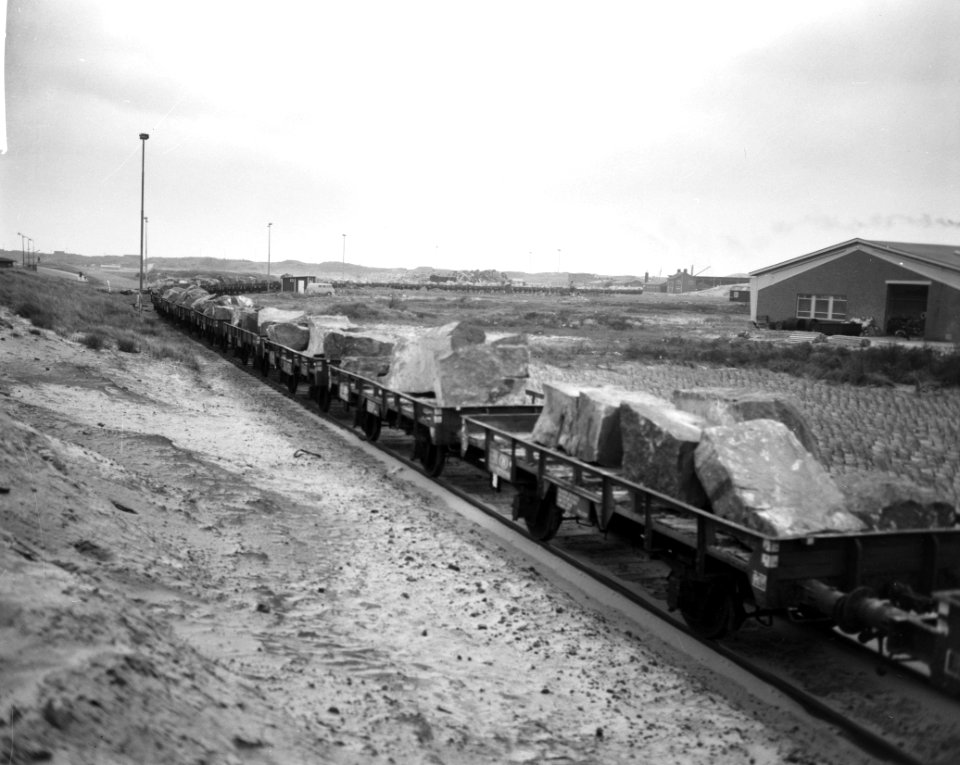 Werkzaamheden nieuwe haven in IJmuiden, Bestanddeelnr 913-2037
