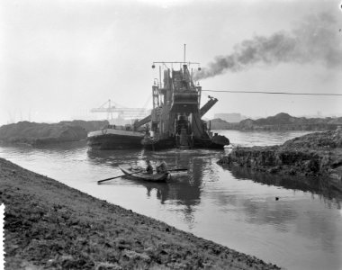 Werkzaamheden aan insteekhaven van NDSM, Bestanddeelnr 913-0096 photo