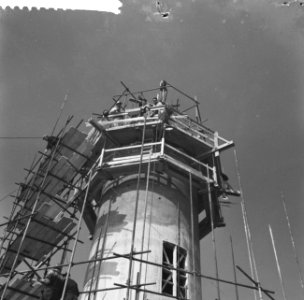 Werkzaamheden pier te Scheveningen Bouw uitkijktoren op de pier, Bestanddeelnr 912-3423