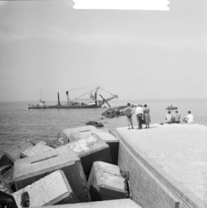 Werkzaamheden om en nabij de wandelpier van IJmuiden, Bestanddeelnr 914-0405