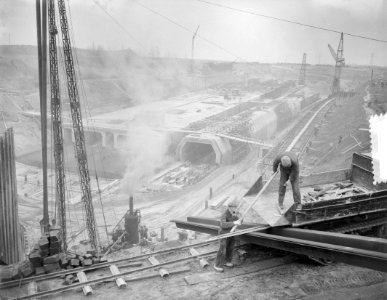Werkzaamheden tunnelbouw Velzen, Bestanddeelnr 906-2559 photo