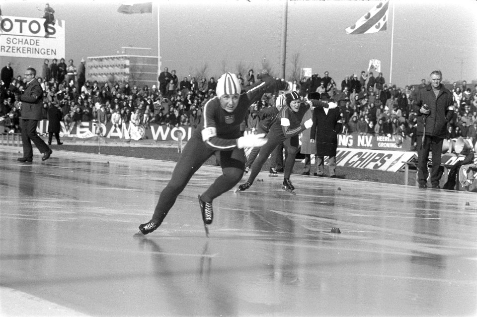 Wereldkampioenschappen schaatsen dames in Heerenveen nr 5, 6 Diana Holum (link, Bestanddeelnr 925-4357