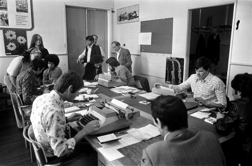 Werkzaamheden op het politiebureau, Bestanddeelnr 928-0348