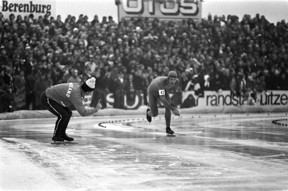 Wereldkampioenschappen schaatsen in Heerenveen 9, 11, 12 Piet Kleine op 10.000, Bestanddeelnr 928-4392