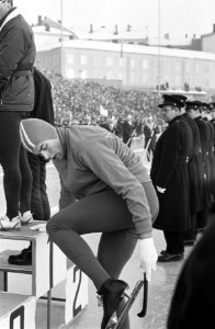 Wereldkampioenschappen schaatsen in Oslo, ceremonie protocolair 500 meter Schenk, Bestanddeelnr 920-0643