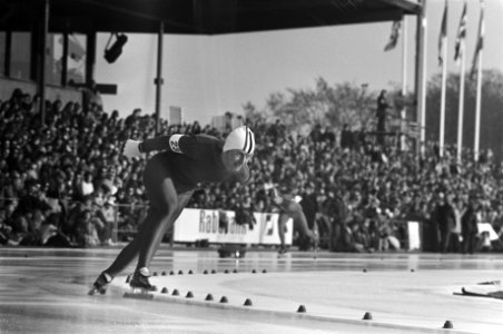 Wereldkampioenschappen schaatsen in Heerenveen no 12=, Bestanddeelnr 928-4379