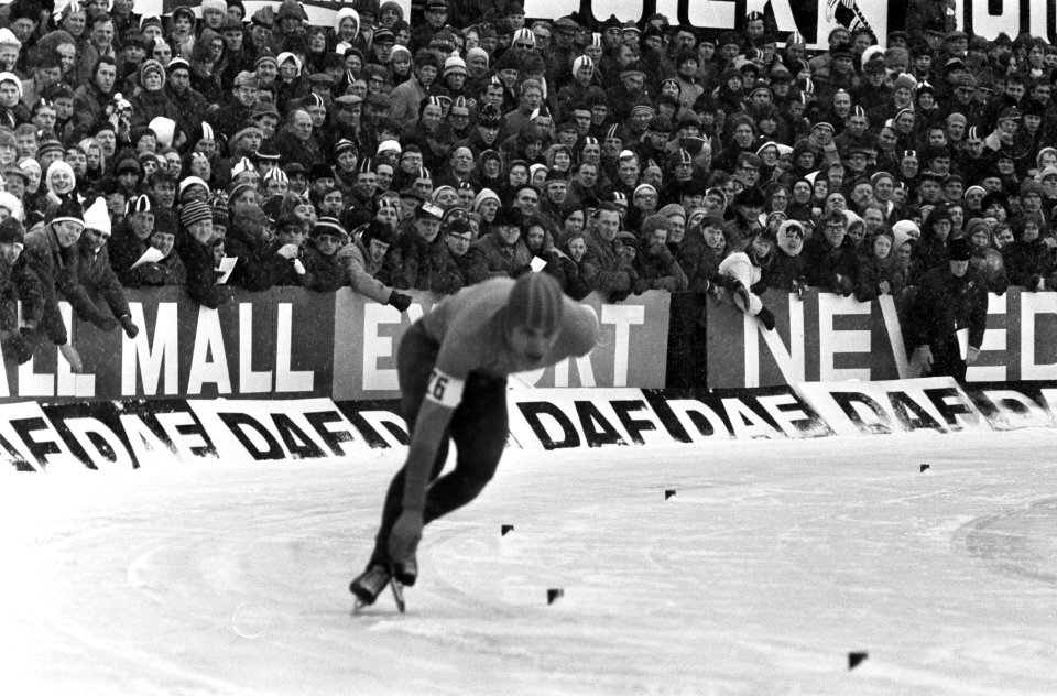 Wereldkampioenschappen schaatsen (heren) te Deventer nr. 23 Kees Verkerk in ak, Bestanddeelnr 922-1112