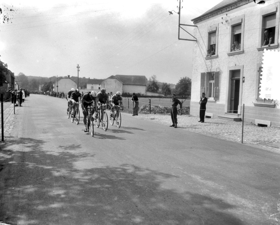 Wereldkampioenschappen Luxemburg. Uitl. 1e Van Brekel, Bestanddeelnr 905-2740