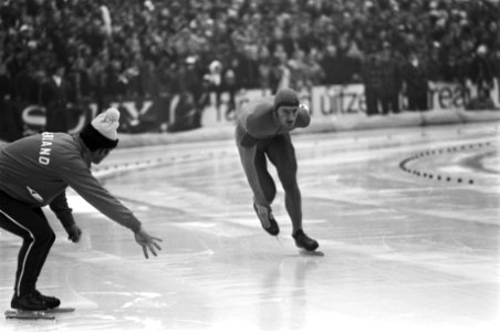 Wereldkampioenschappen schaatsen in Heerenveen 5-6 Piet Kleine op 10.000 meter, Bestanddeelnr 928-4391