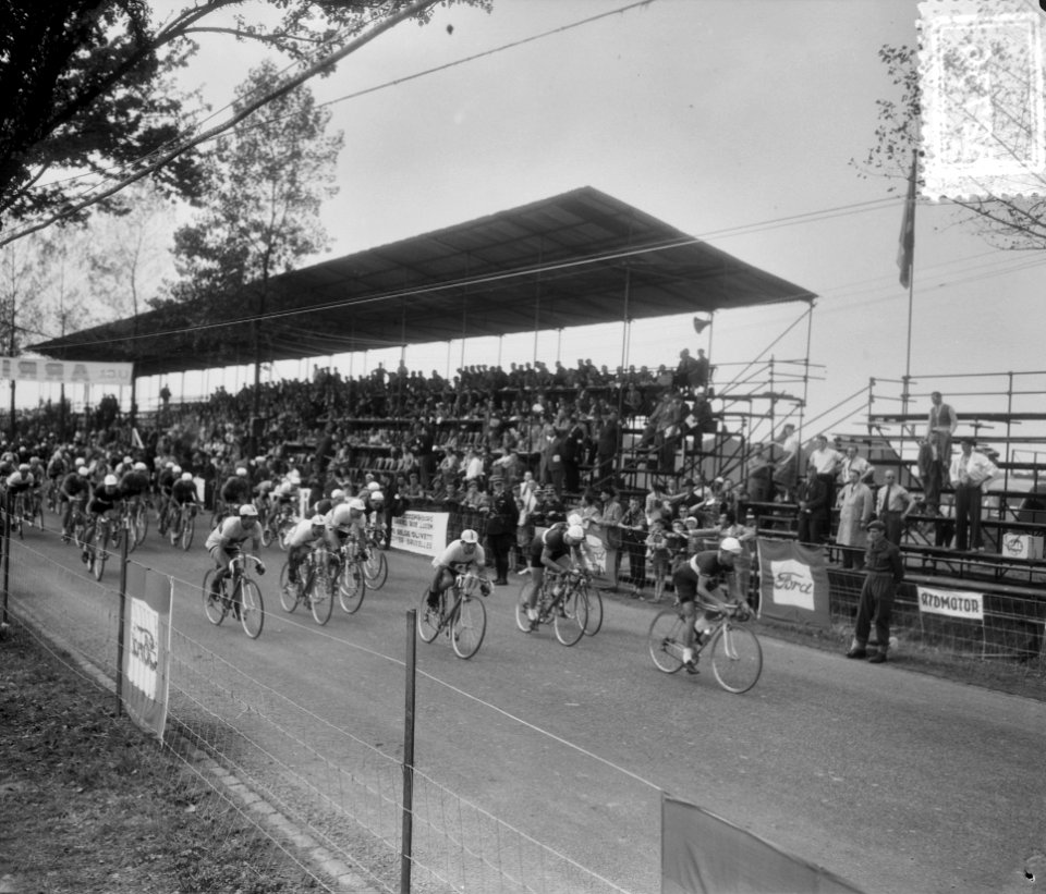 Wereldkampioenschappen Luxemburg. Start, Bestanddeelnr 905-2736