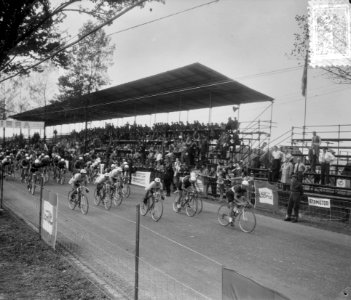 Wereldkampioenschappen Luxemburg. Start, Bestanddeelnr 905-2736